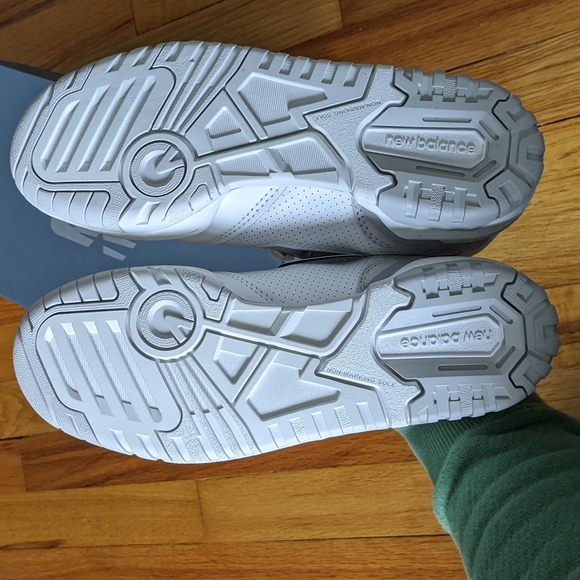 New Balance 550 - Womens 6.5 - Picture 4 of 9